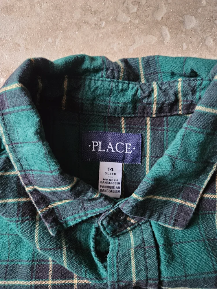 Size XL (14) Children's Place Plaid Button-Down Shirt image indicator(2)