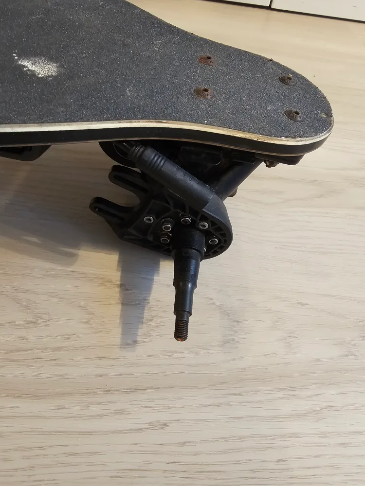 Boosted Electric Skateboard image indicator(3)