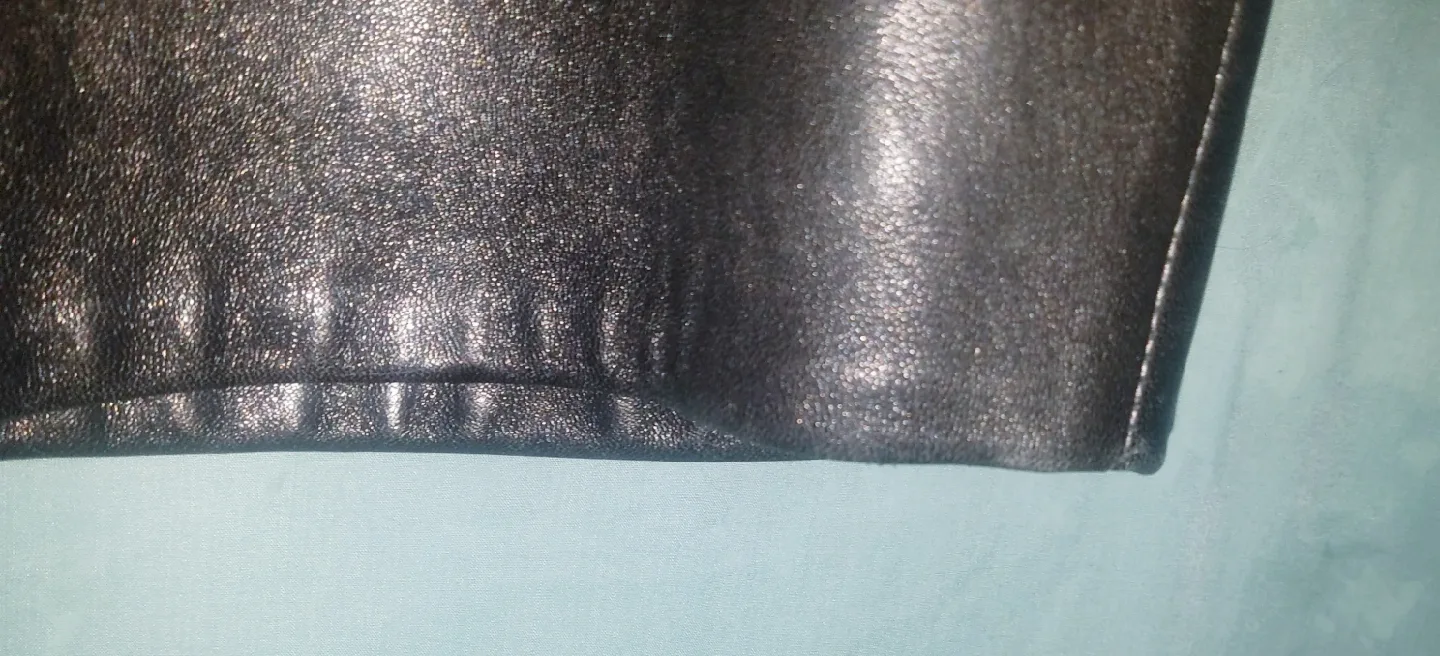 Hugo Buscati Milano Black Leather Mini Skirt Size 2 image indicator(3)