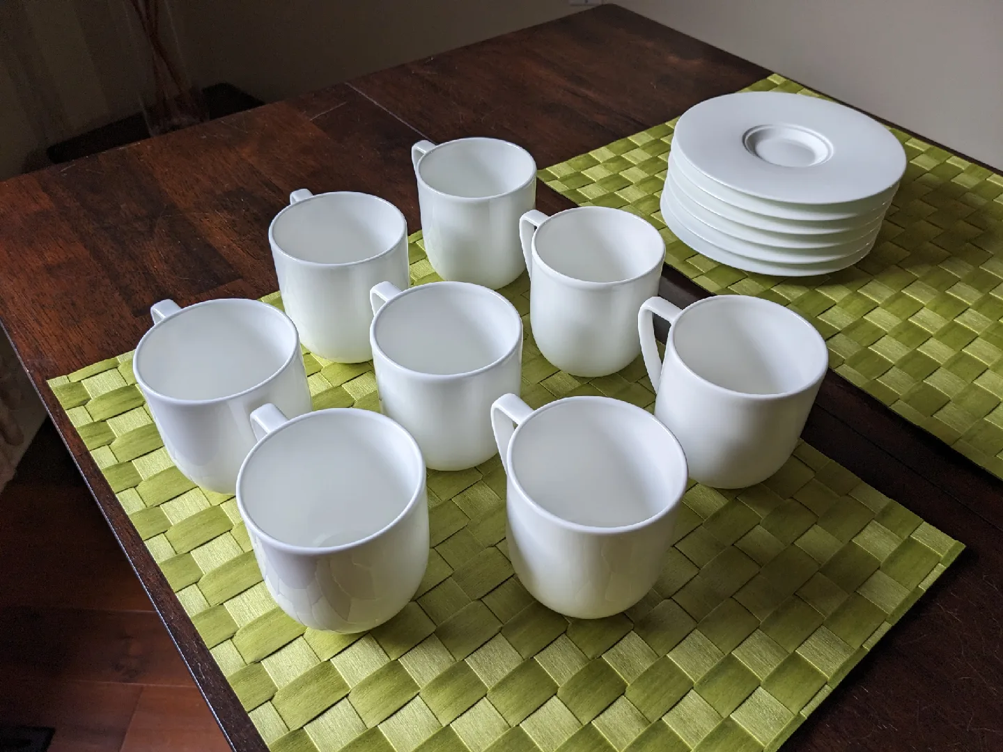 Set of Vera Wang Cups and Saucers - Like New image indicator(6)