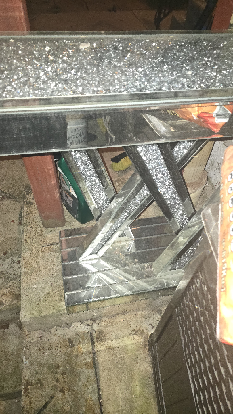 Crushed Diamond Mirrored