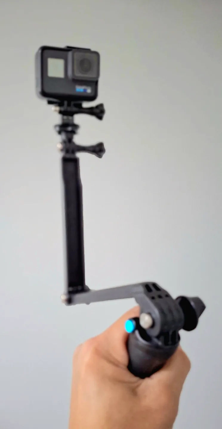 GoPro Action Camera with Accessories image indicator(6)