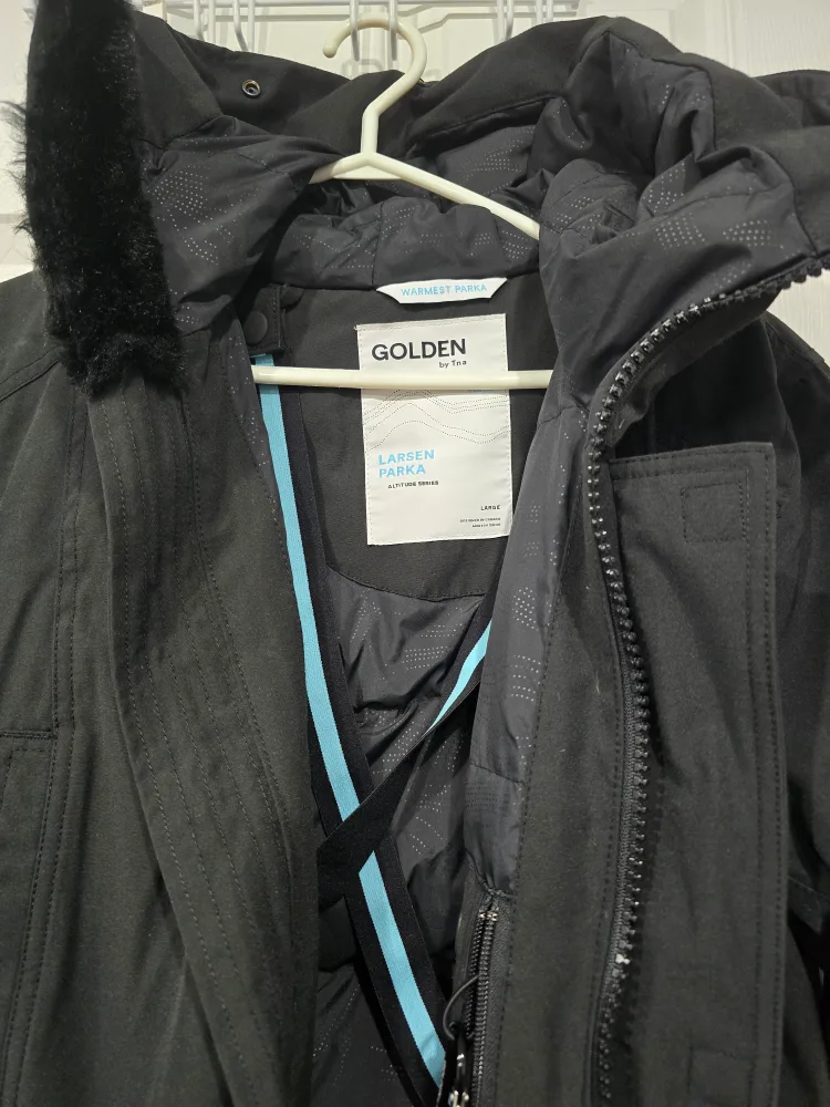 TNA Black - Golden Larsen Parka - Women's Size Large image indicator(3)