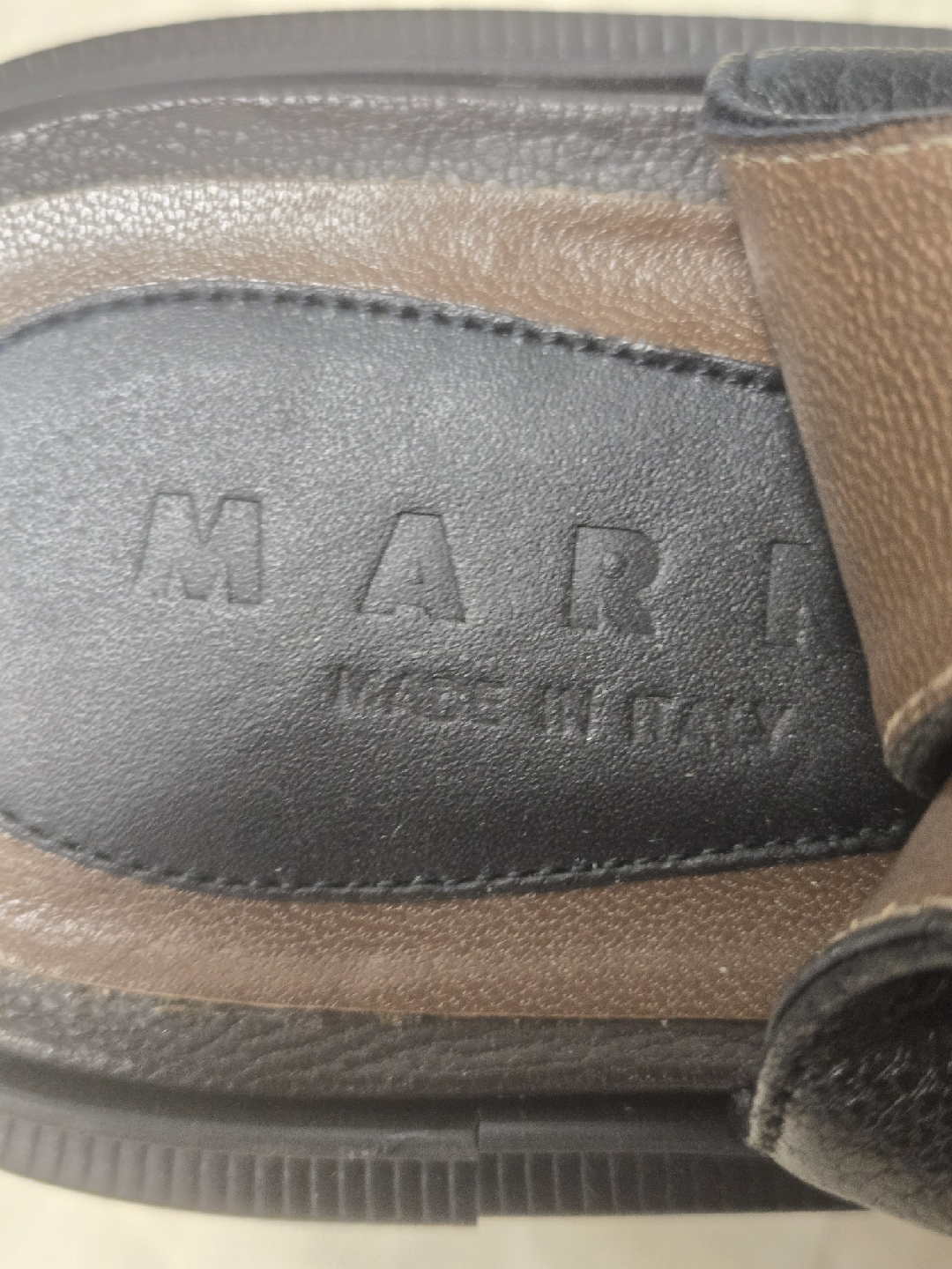 Marni Embellished Leather Oxford Shoes - Size 40 - photo 3