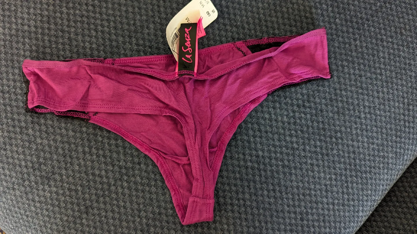 medium thong cotton new image indicator(2)