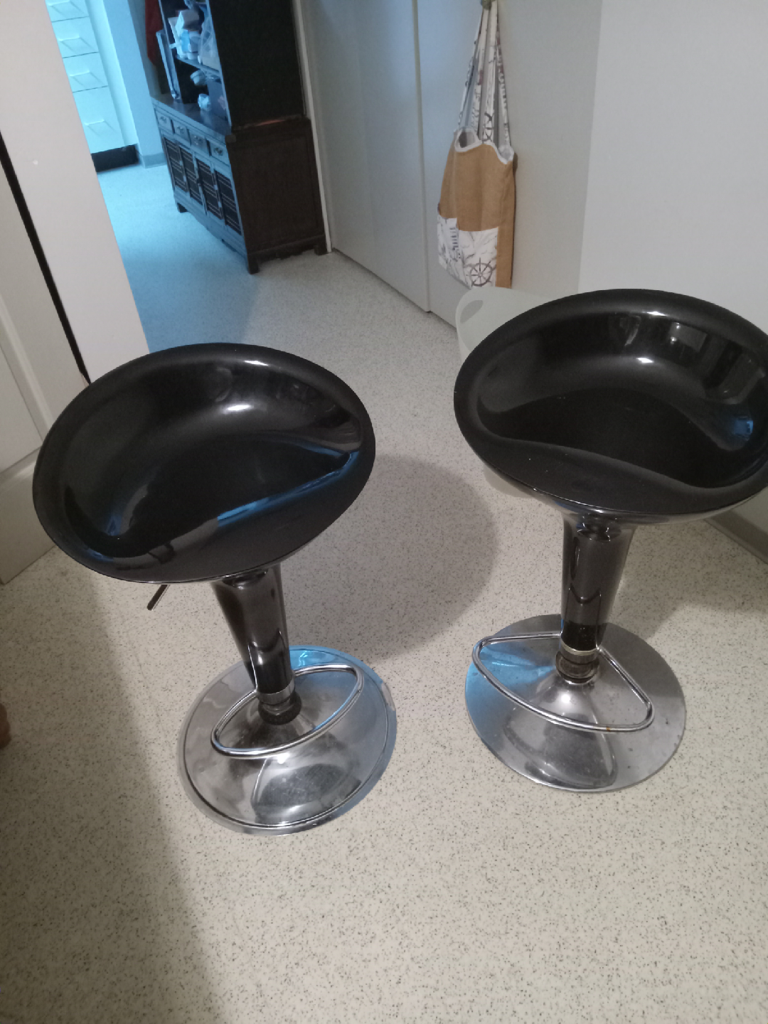 Set of 2 Black Bar Stools