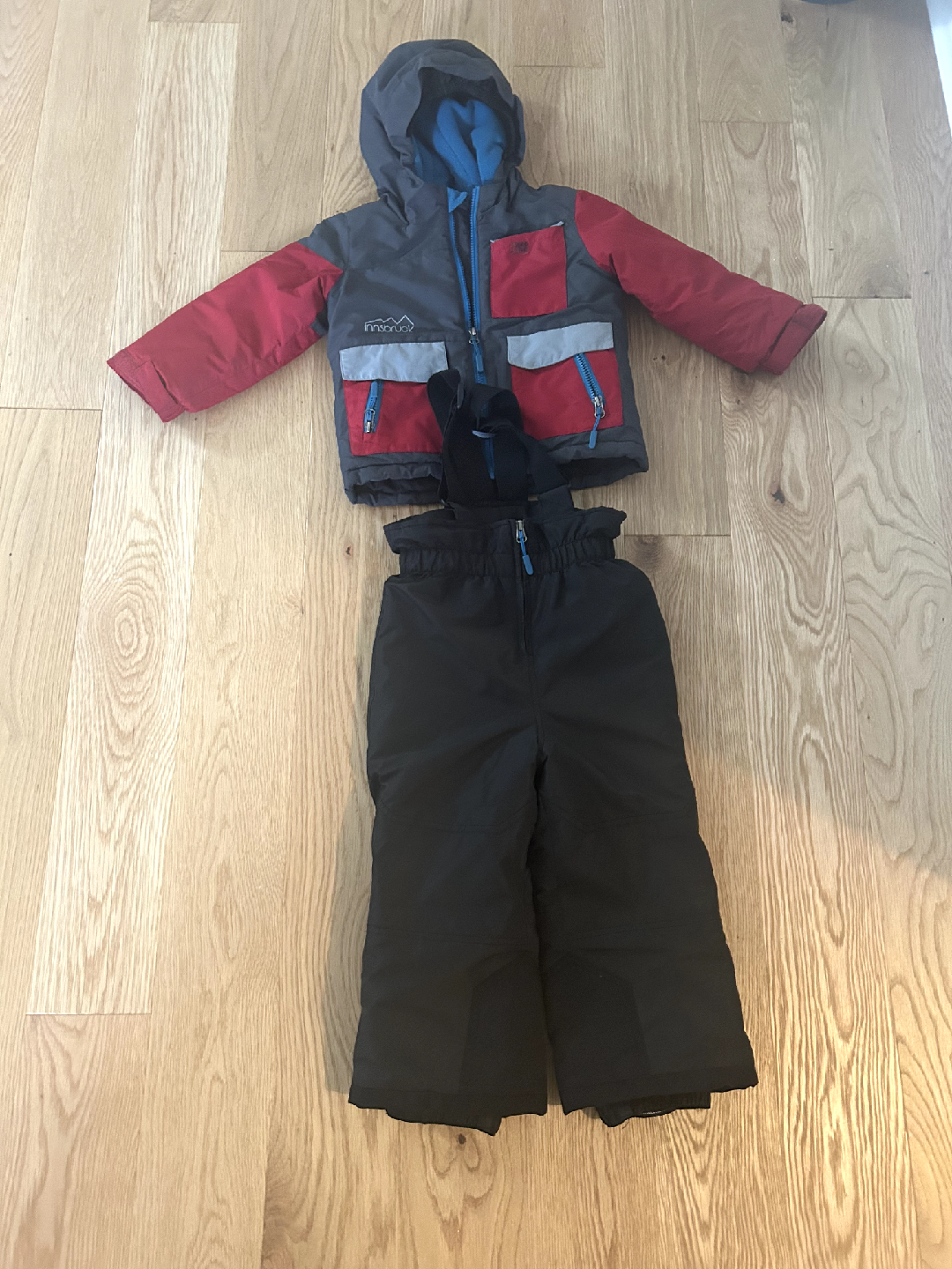 Innsbru Kids Snowsuit Set - Red/Grey/Black