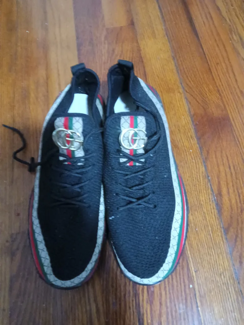 Gucci Black Sneakers image indicator(3)