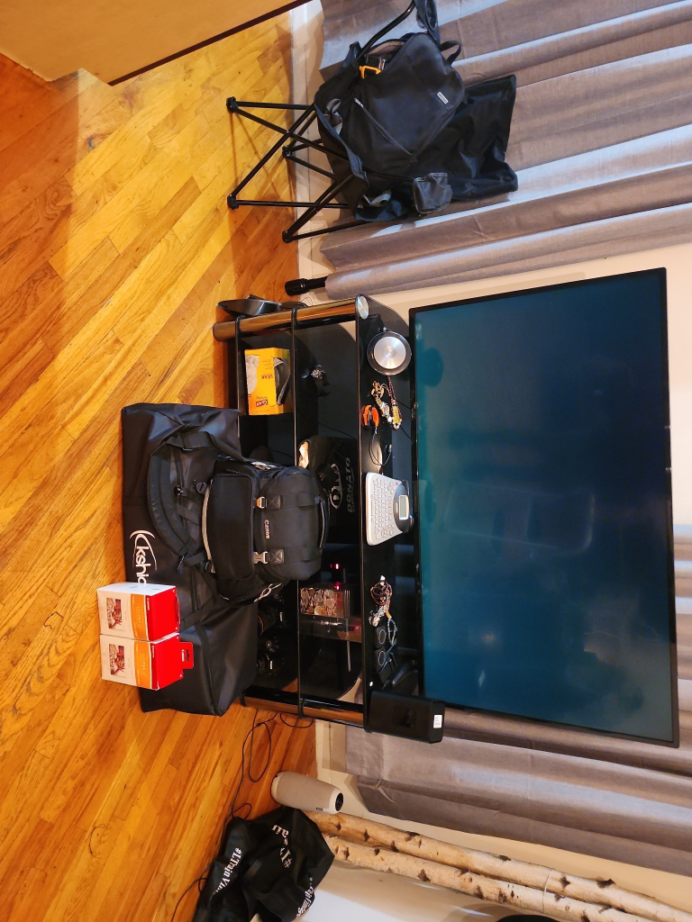 50" Smart TV with remote, missing back