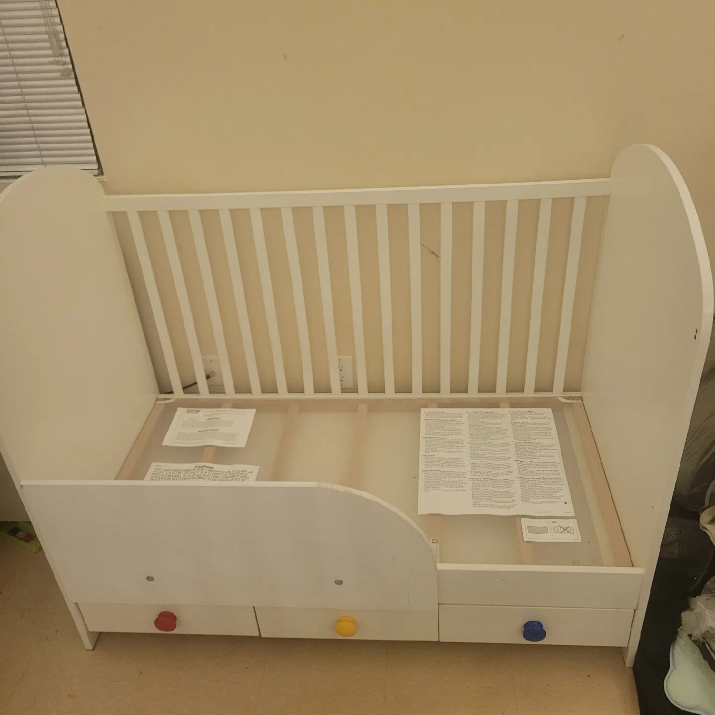 IKEA Gulliver toddler bed with Drawers - White