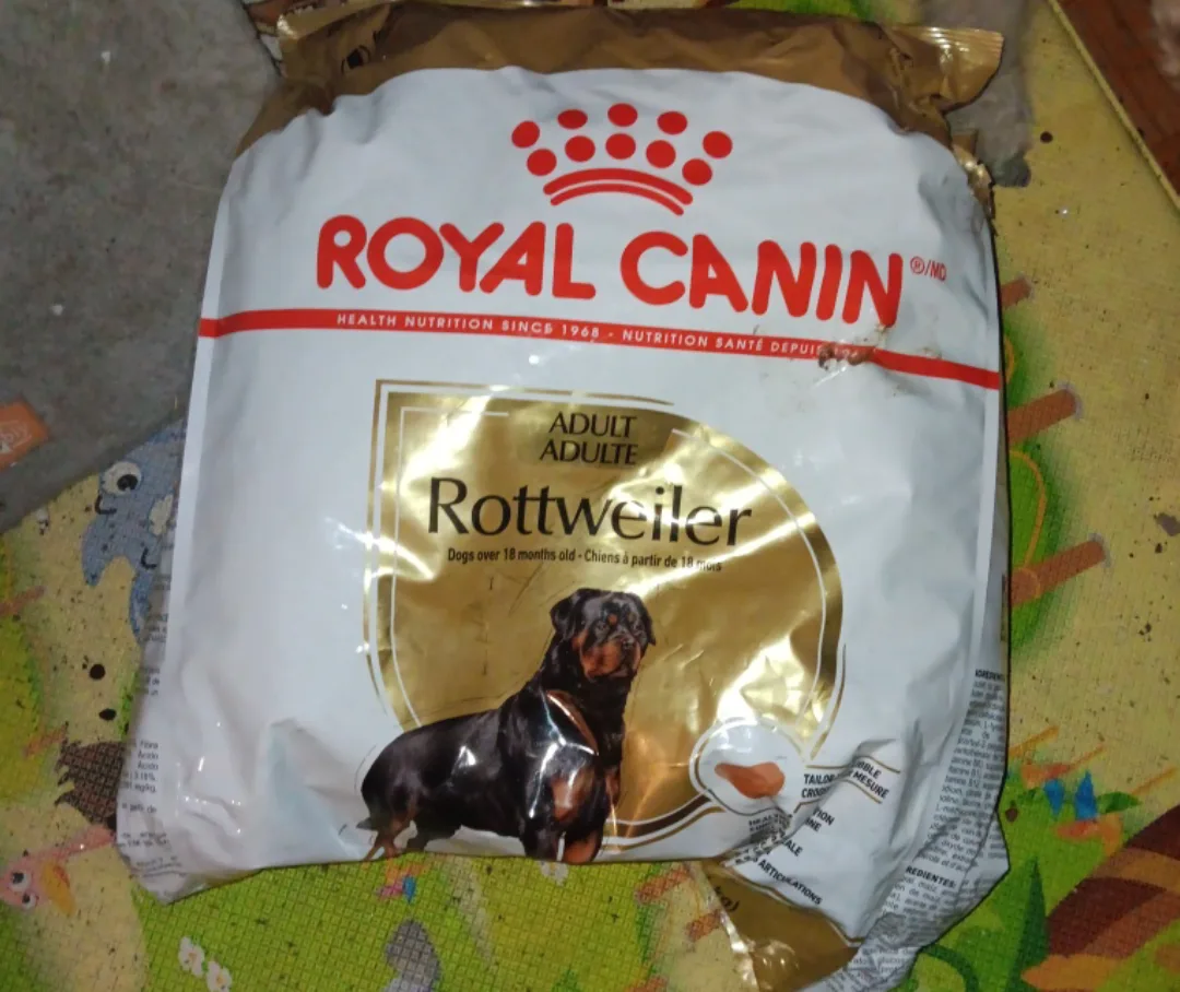 Royal Canin Rottweiler Adult Dog Food thumbnail
