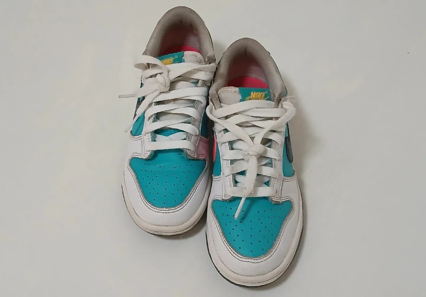 Nike Dunk Low Teal/White Sneakers image indicator(2)