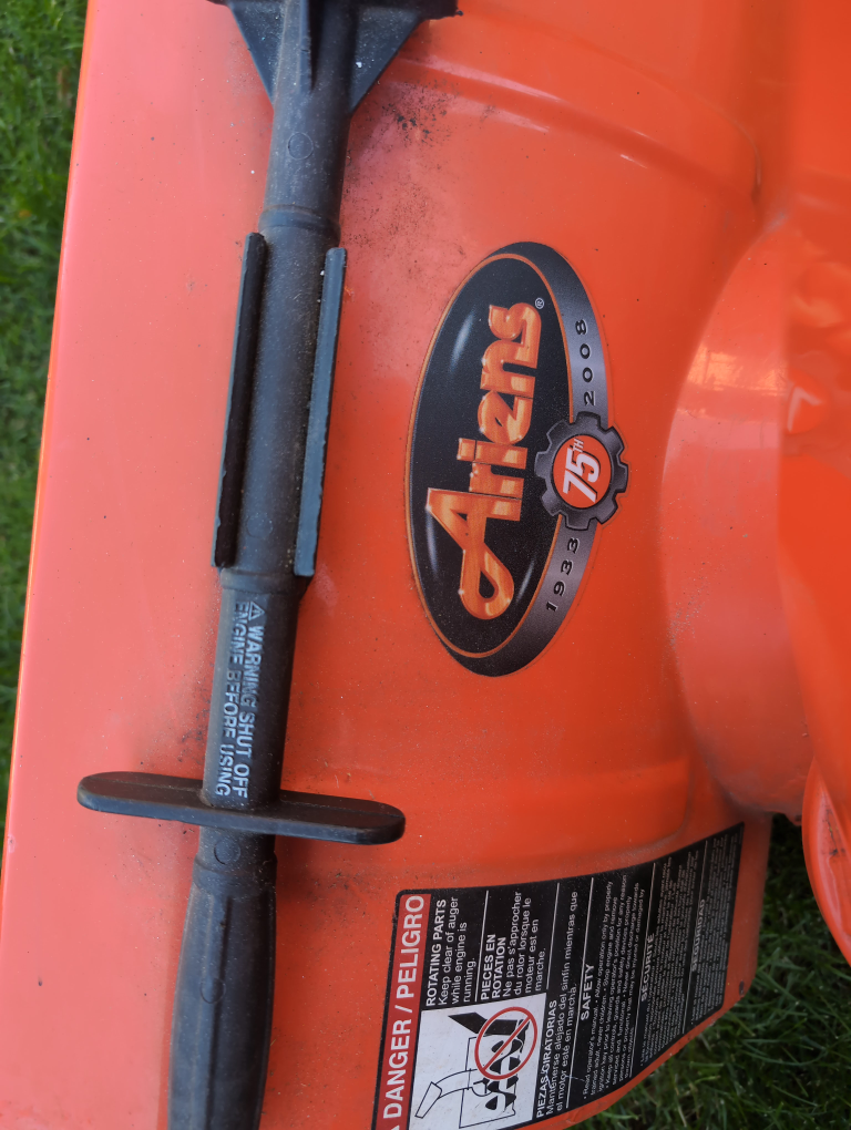 Ariens 520 Snow Blower - photo 5