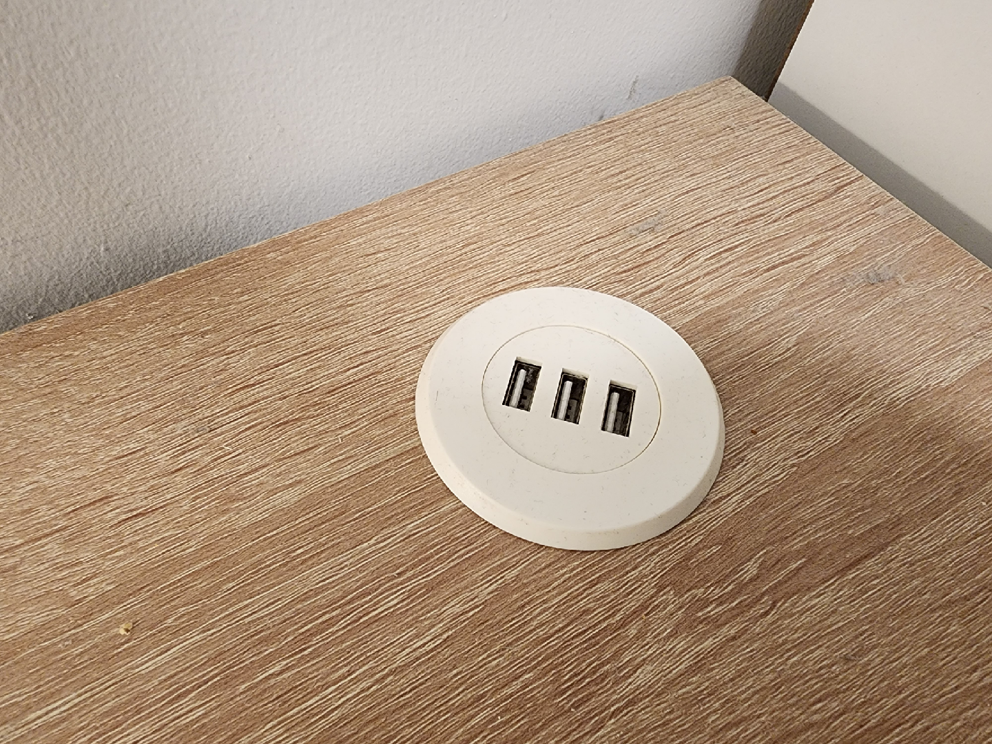 Wood and White Desk with USB Ports - photo 5