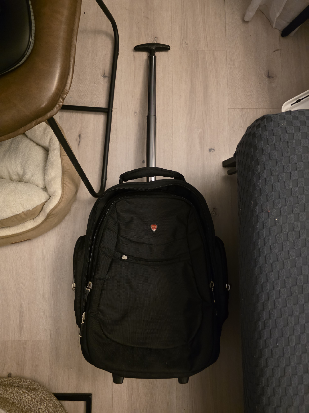 Swissgear Rolling Backpack - Black - photo 5