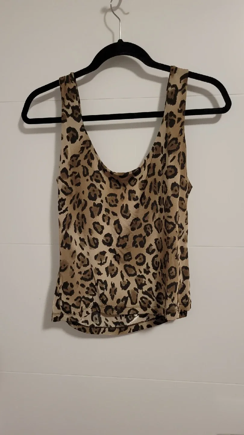 Max Mara Leopard Print Tank Top image indicator(2)