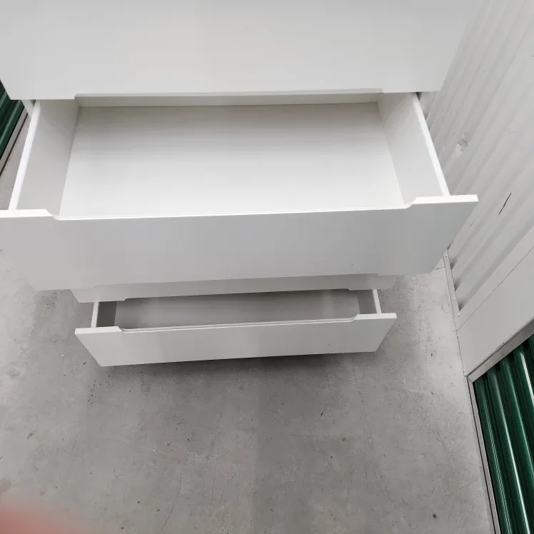 White 5-Drawer Dresser image indicator(8)