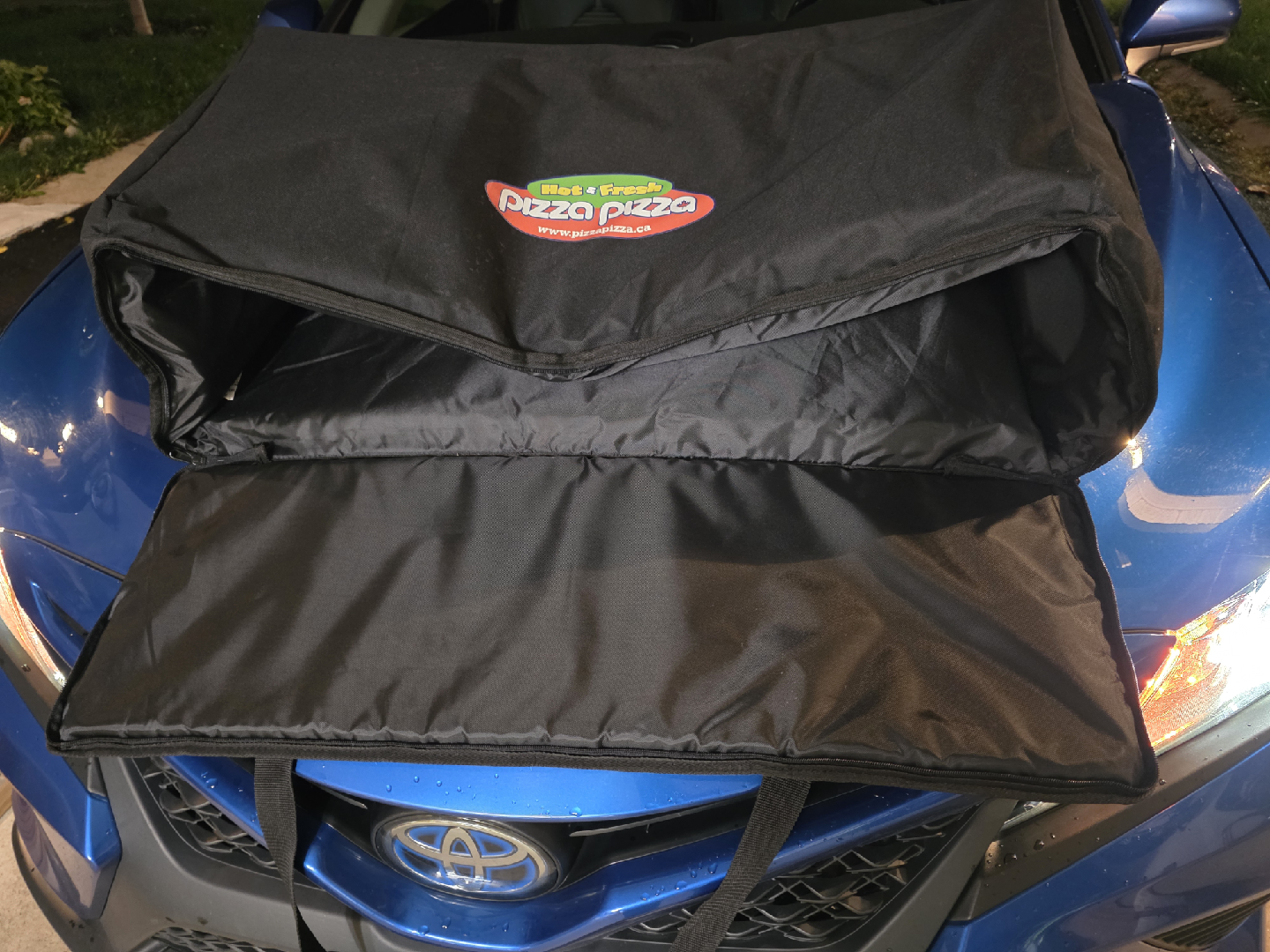 Lagest Pizza Pizza  Delivery Bag - Black - photo 2