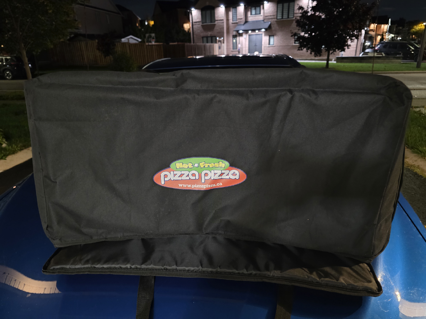 Lagest Pizza Pizza  Delivery Bag - Black - photo 4