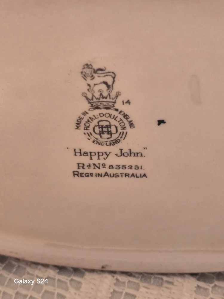 Royal Doulton "Happy John" Toby Jug image indicator(3)
