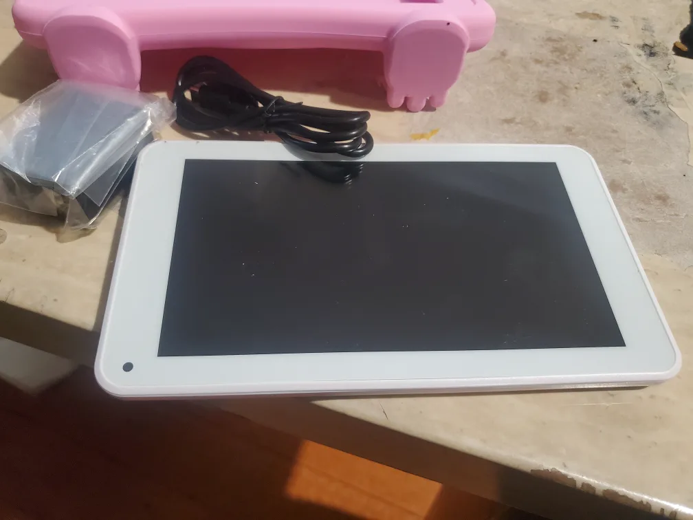 Kids Tablet with Pink Case image indicator(3)