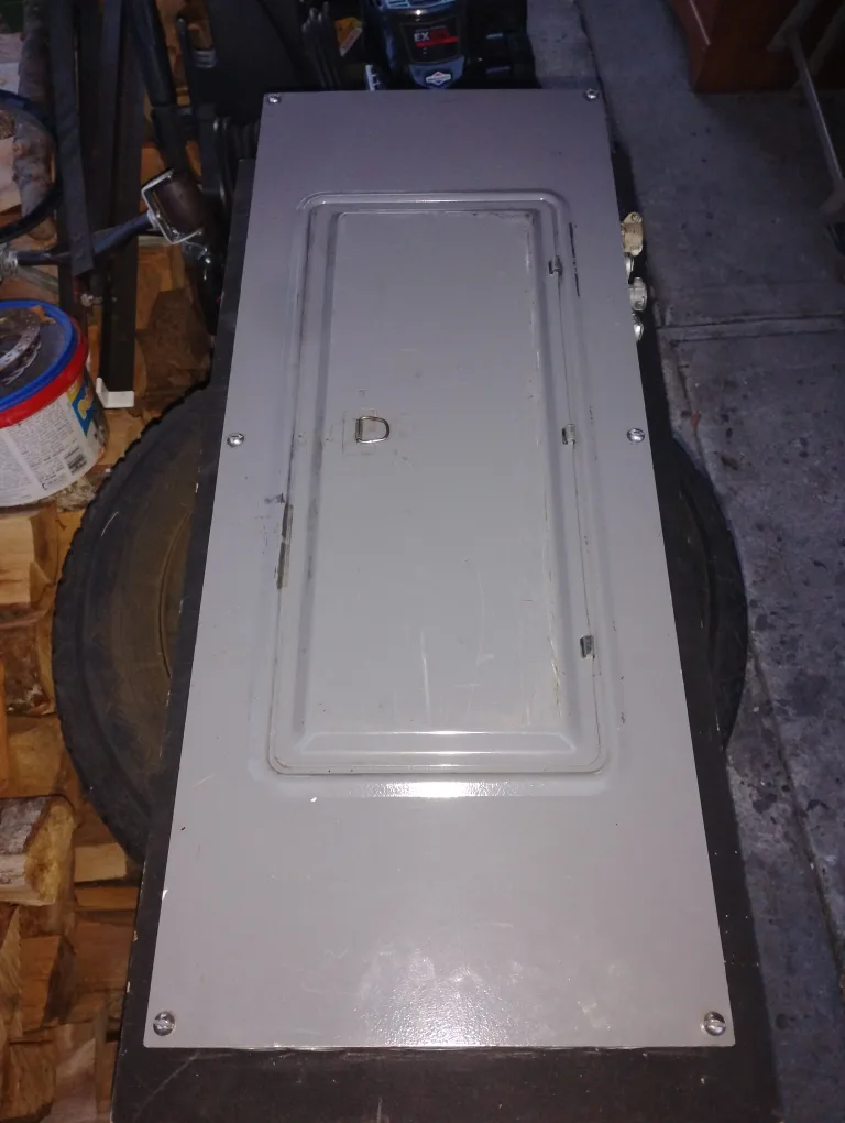 Square D QO Load Center and Circuit Breakers image indicator(2)