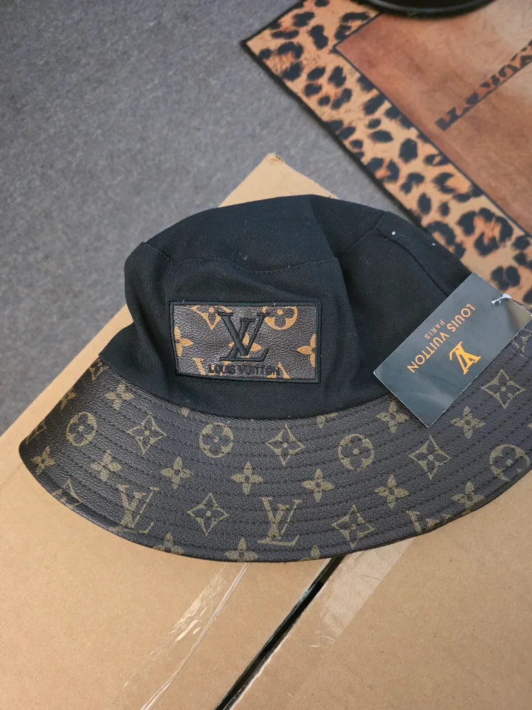 Louis Vuitton Black Bucket Hat thumbnail