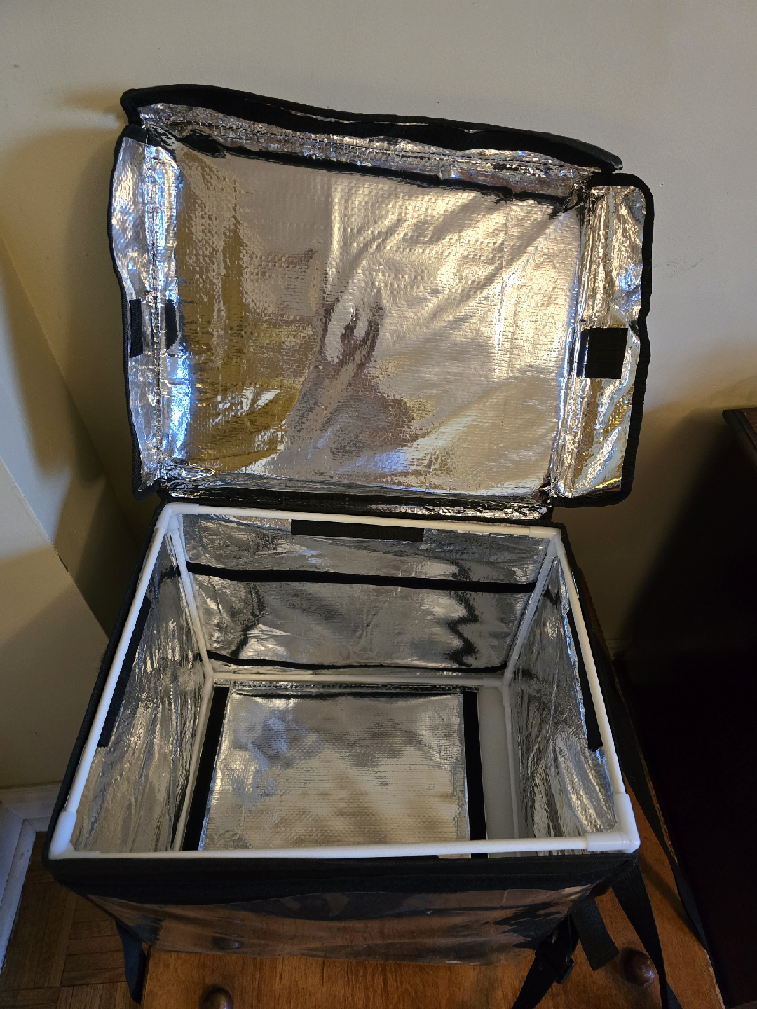Insulated Food Delivery Bag - Like New! - photo 2