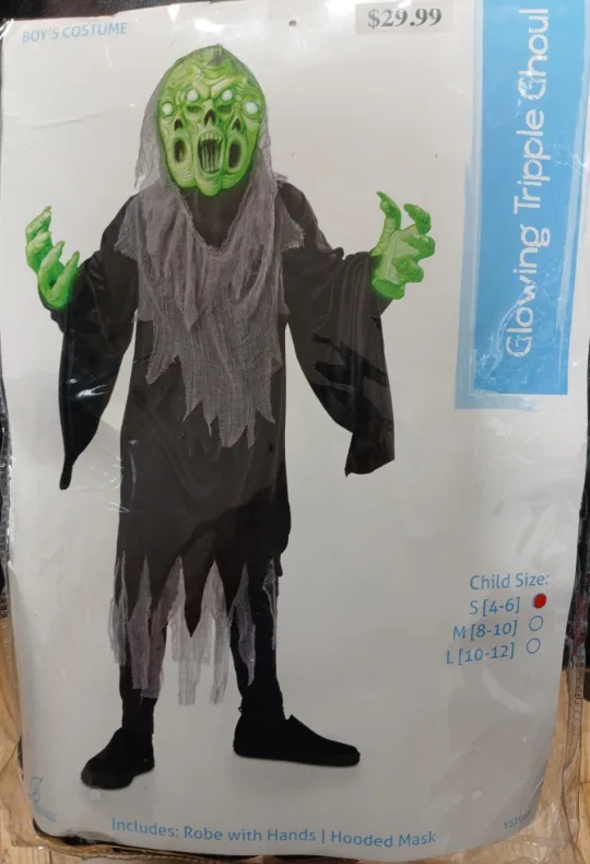 Costume  halloween 🎃 image indicator(3)