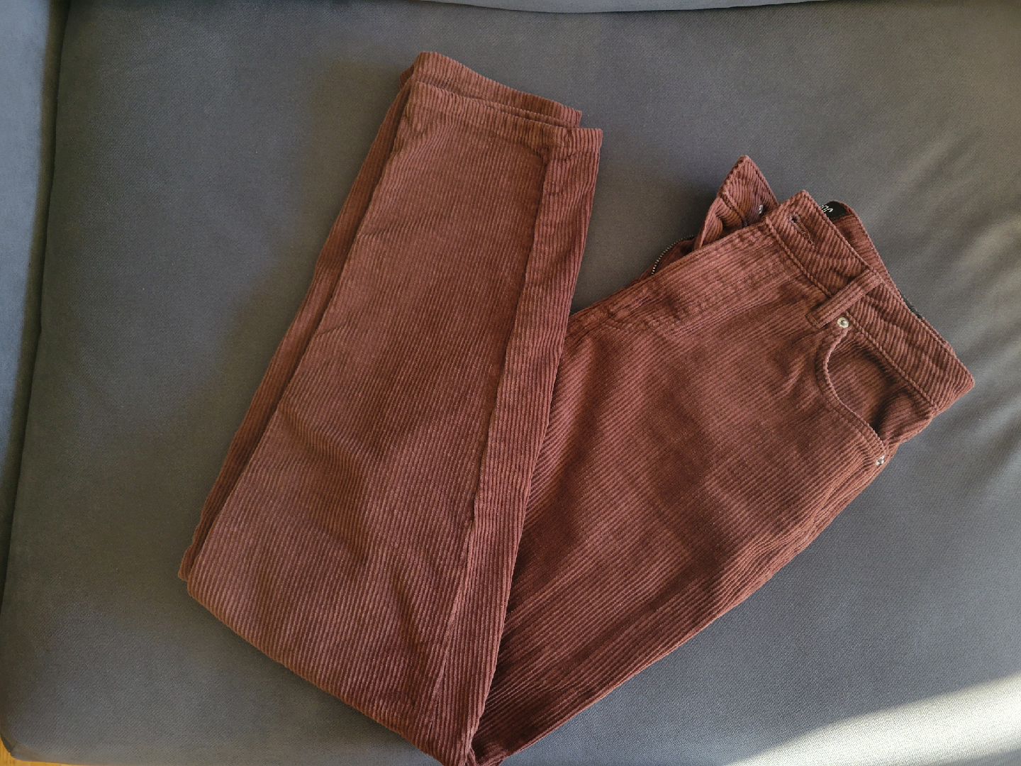 Corduroy brown pants - Size 28