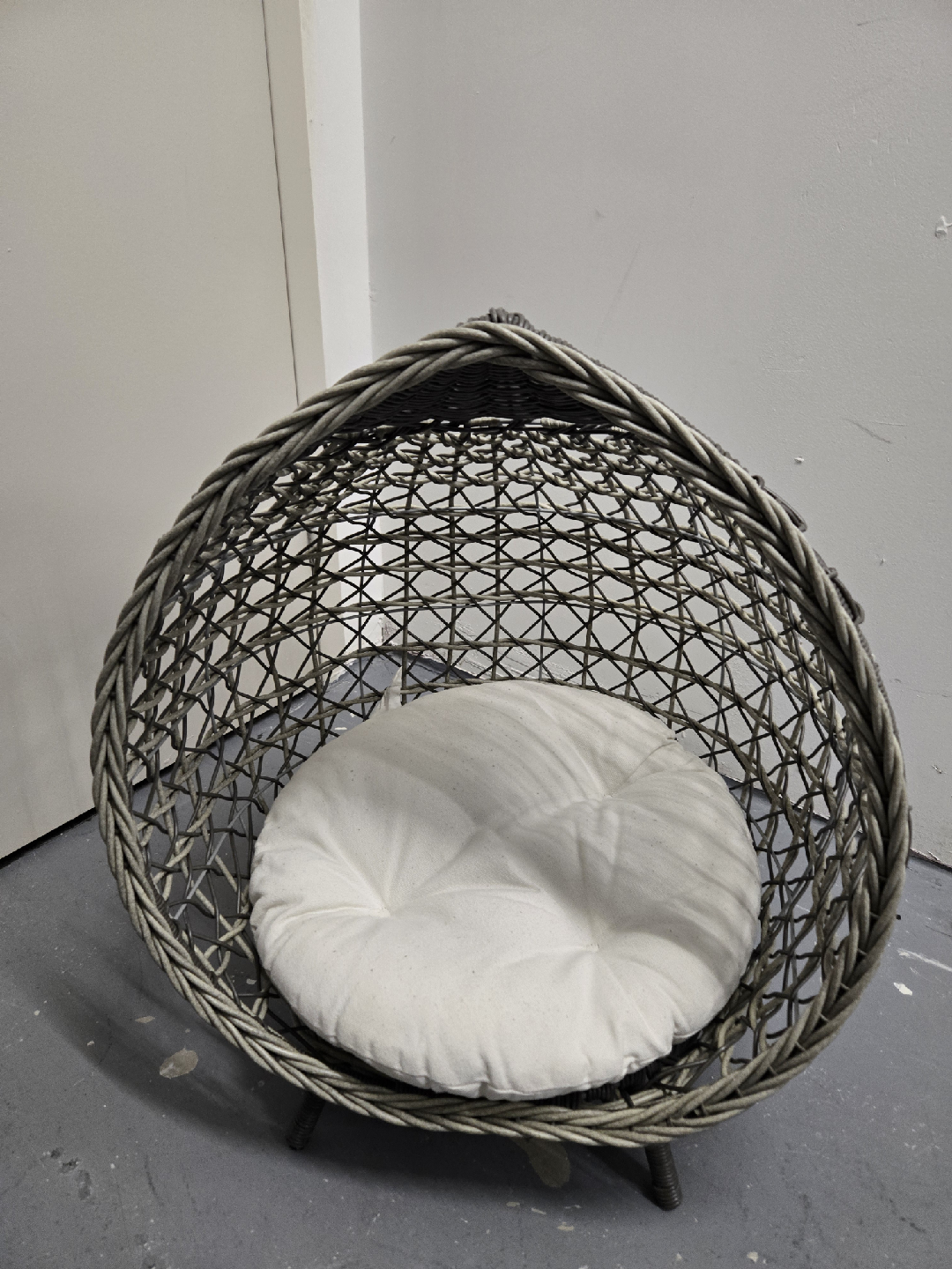Wicker Egg Pet Bed with Cushion - photo 5