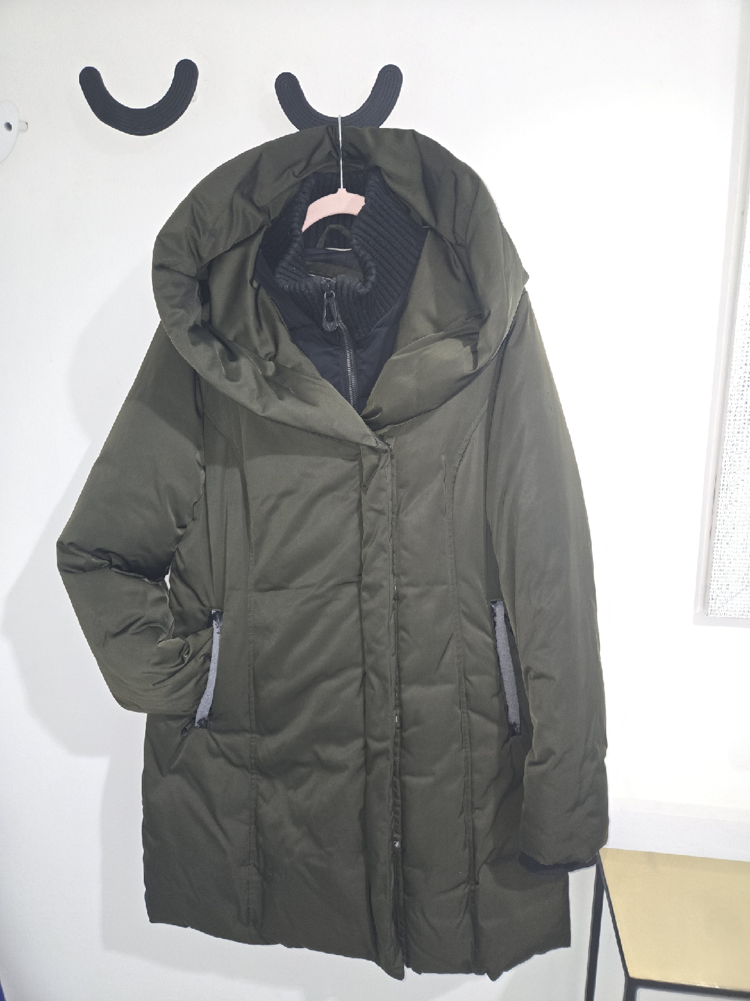 Olive Green Puffer Coat- Vegan! - photo 2