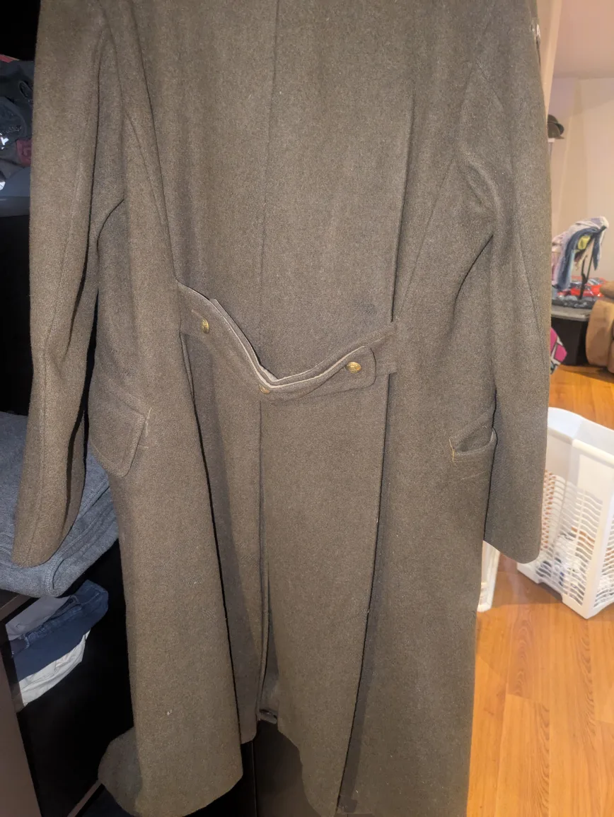 WW2 Canadian Greatcoat image indicator(6)