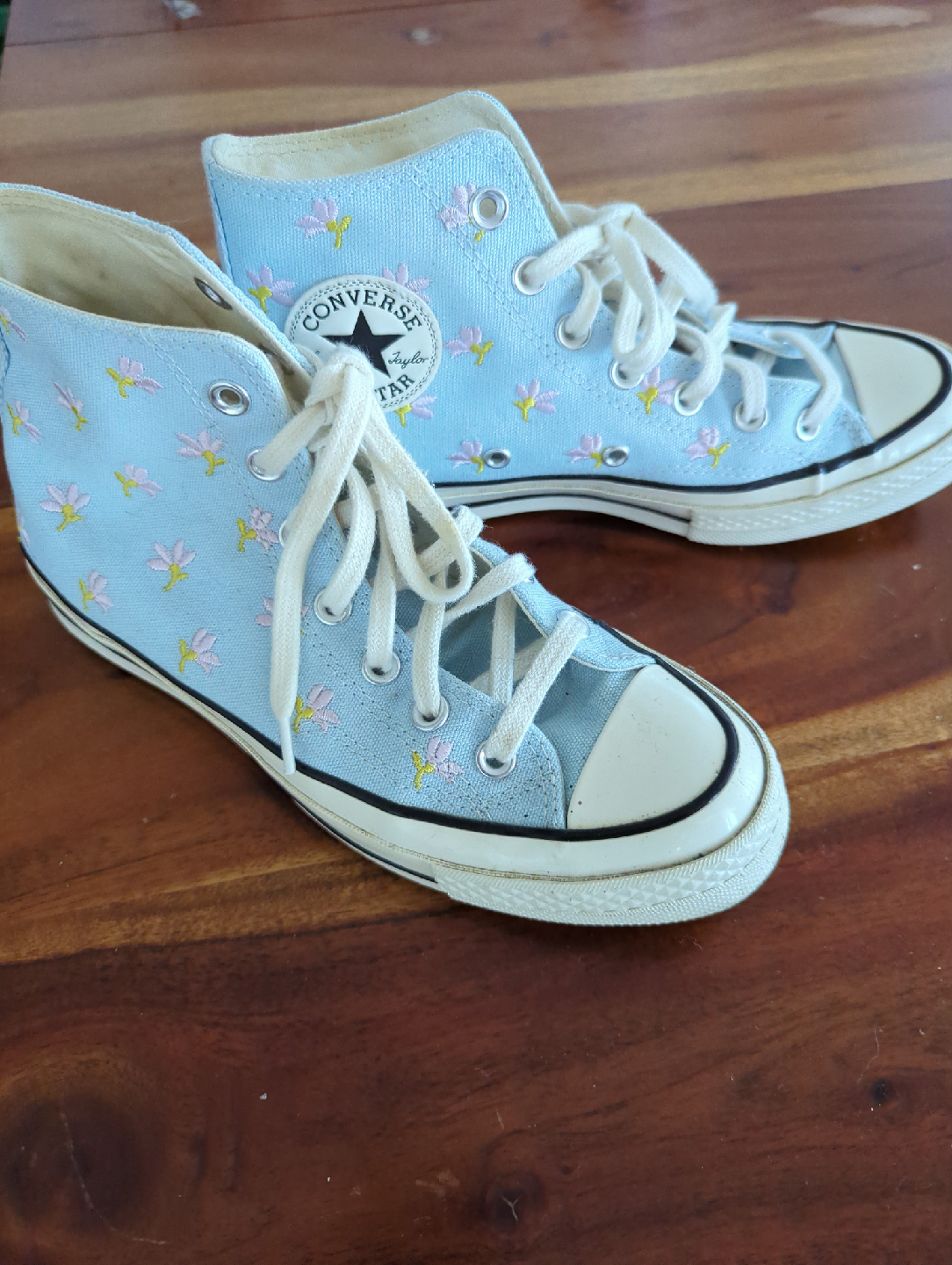 Converse Chuck Taylor All Star High Top - US 7 - photo 2