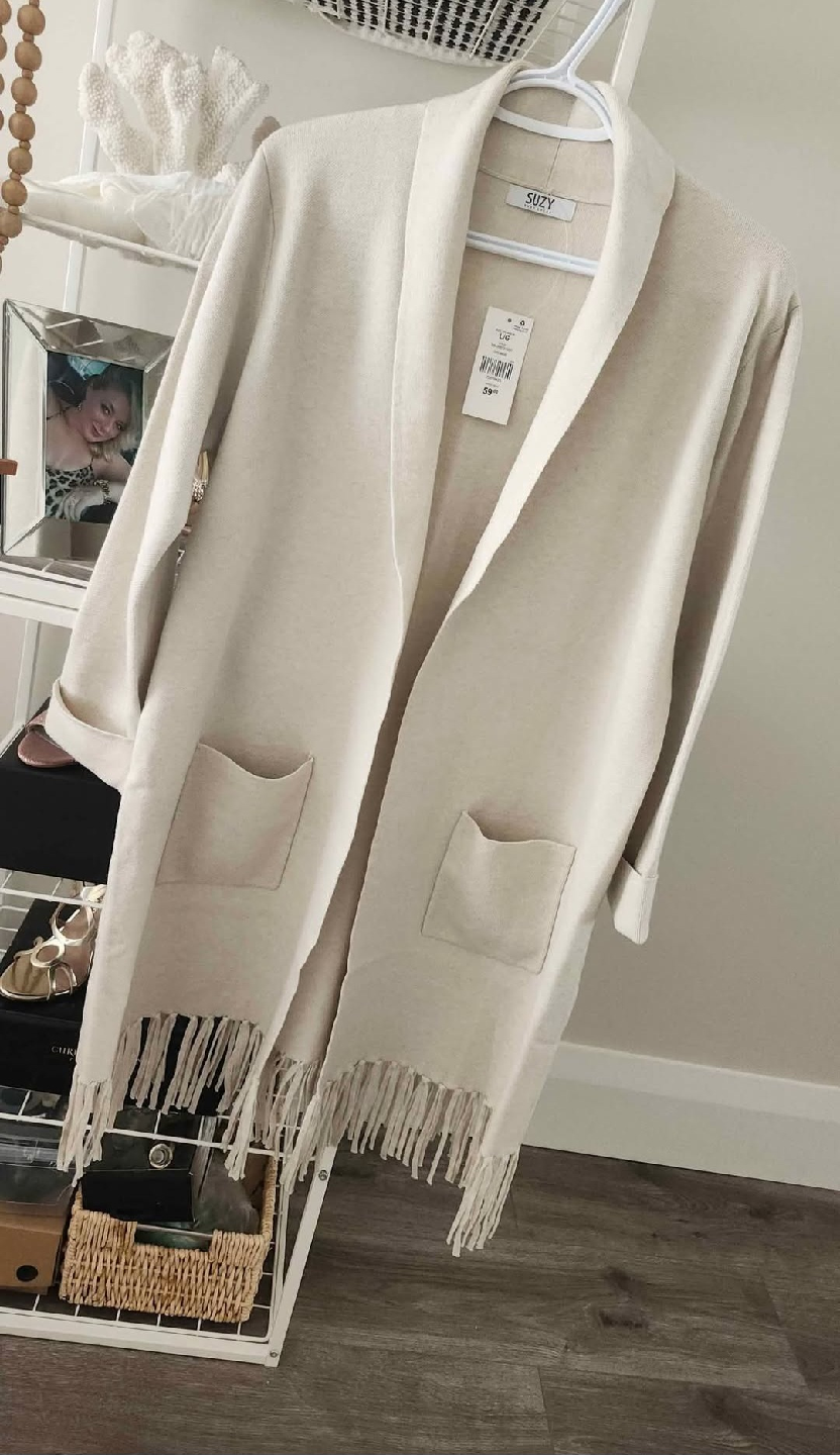Ladies Ivory Fringe Shawl Jacket Cardigan $40 - Pickup Thornhill - photo 2