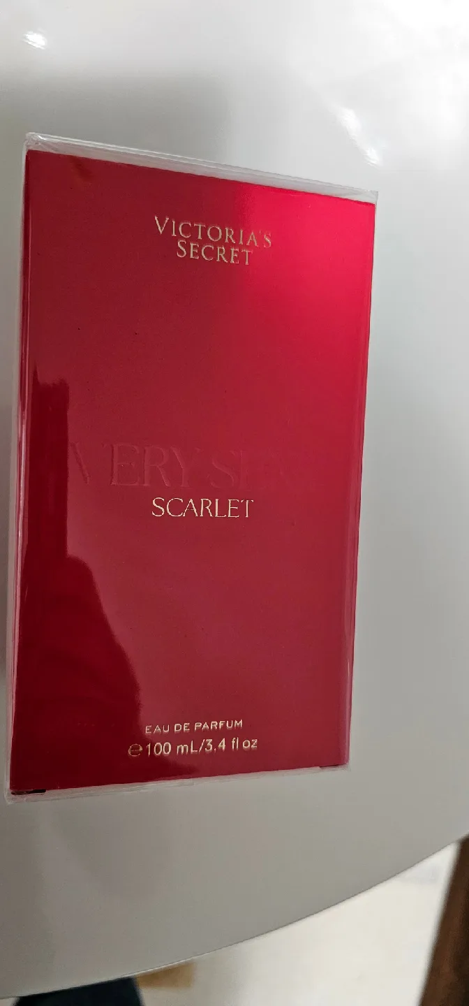Victoria's Secret Very Sexy Scarlet Eau de Parfum 100mL thumbnail