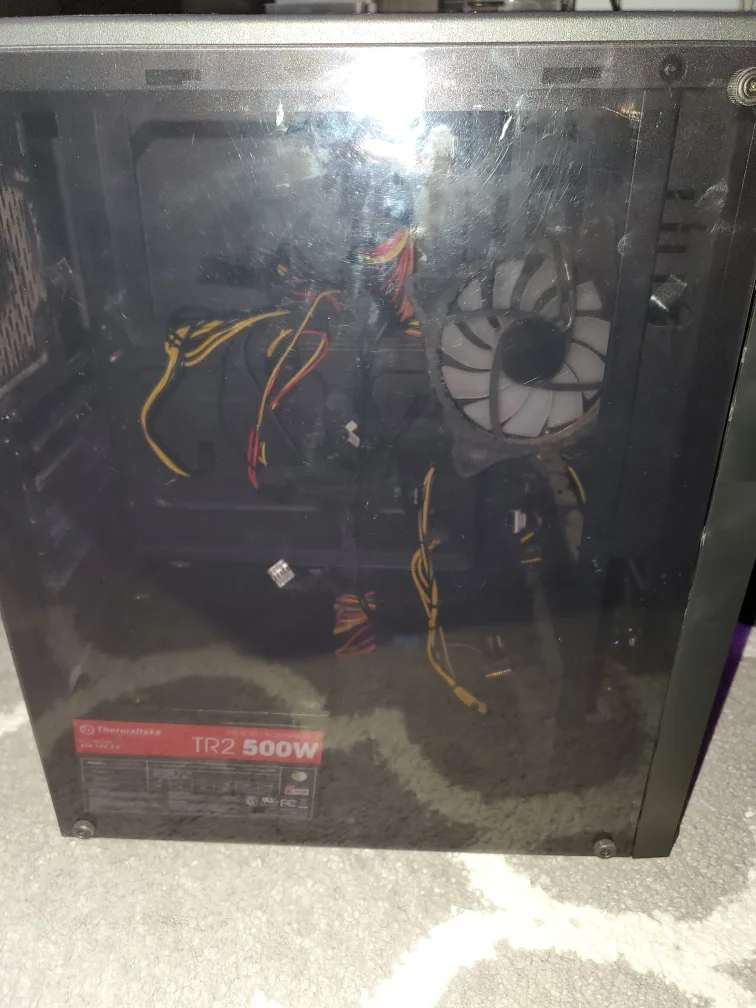 PC Case with extras image indicator(3)