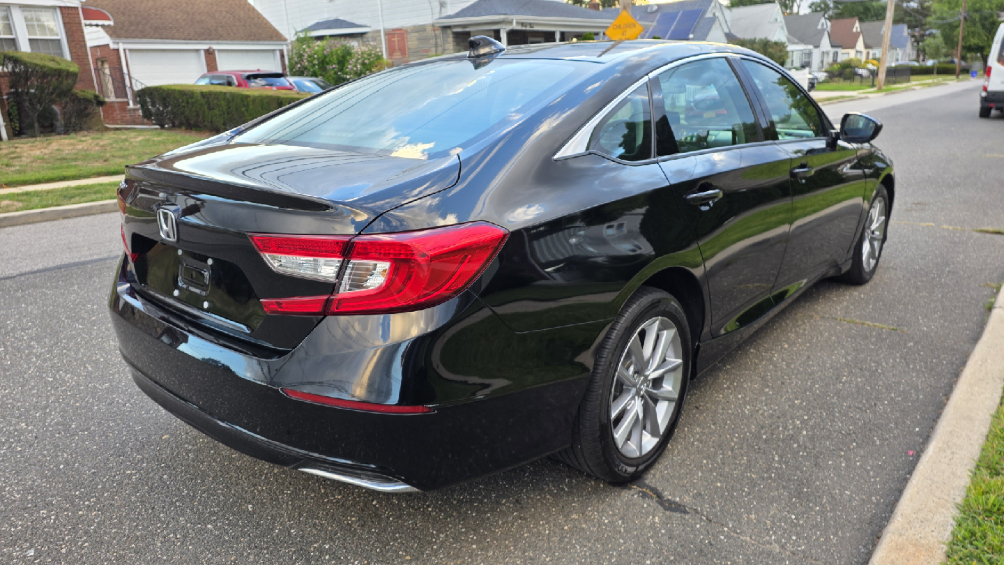 2022 Black Honda Accord Sedan 16k miles Clean Title - photo 4