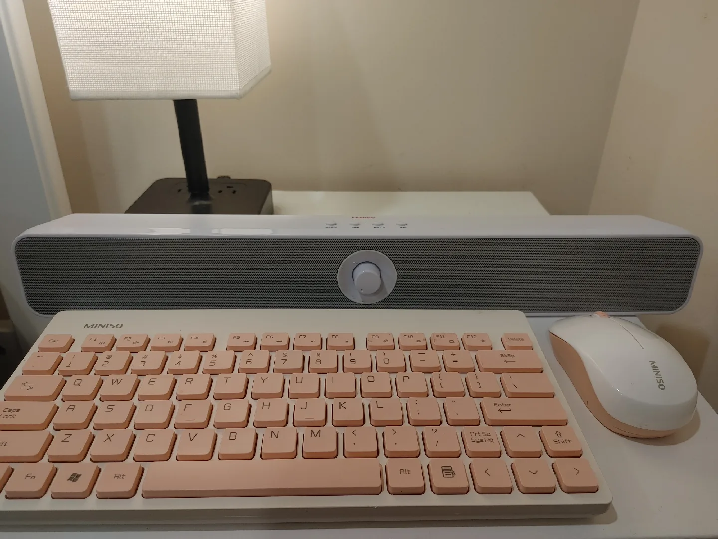 Miniso Wireless Keyboard, Mouse, and Soundbar image indicator(2)