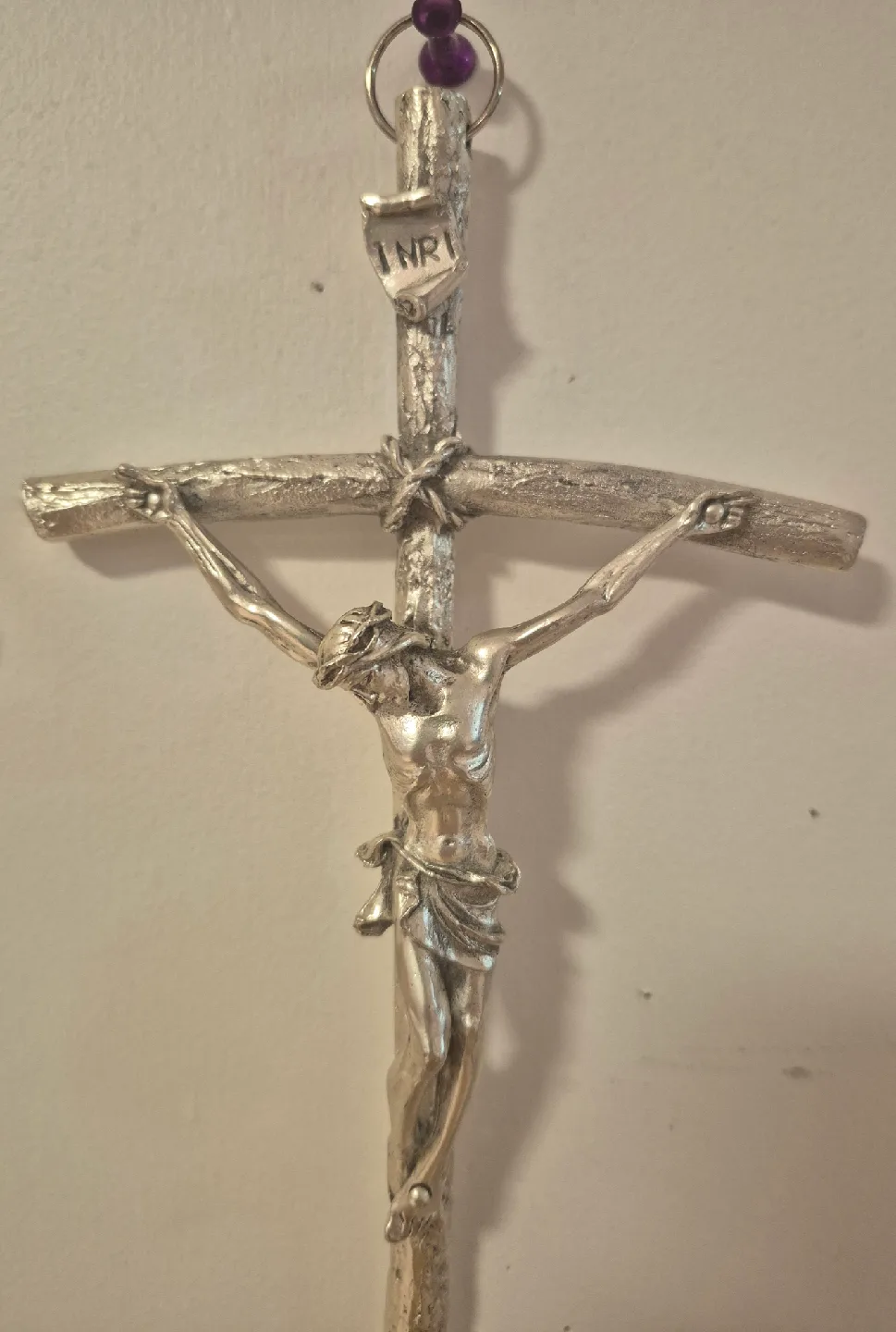 2 Crucifixes image indicator(5)