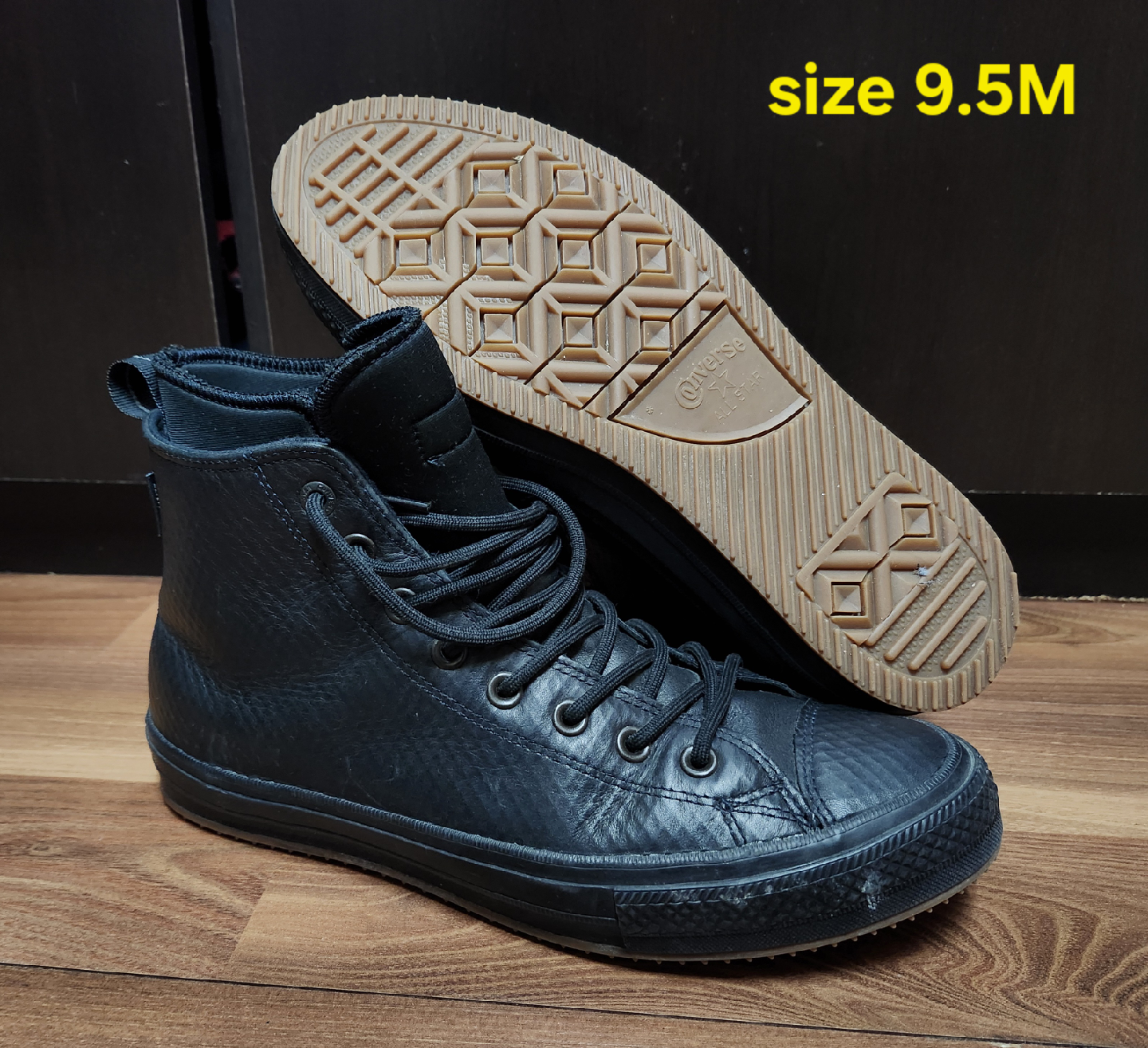Converse Chuck Taylor Waterproof Boot / Size 9.5M