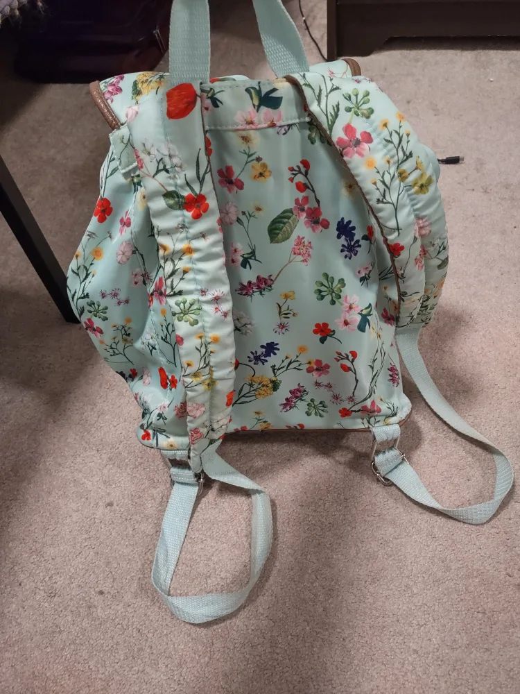 Floral Backpack image indicator(2)