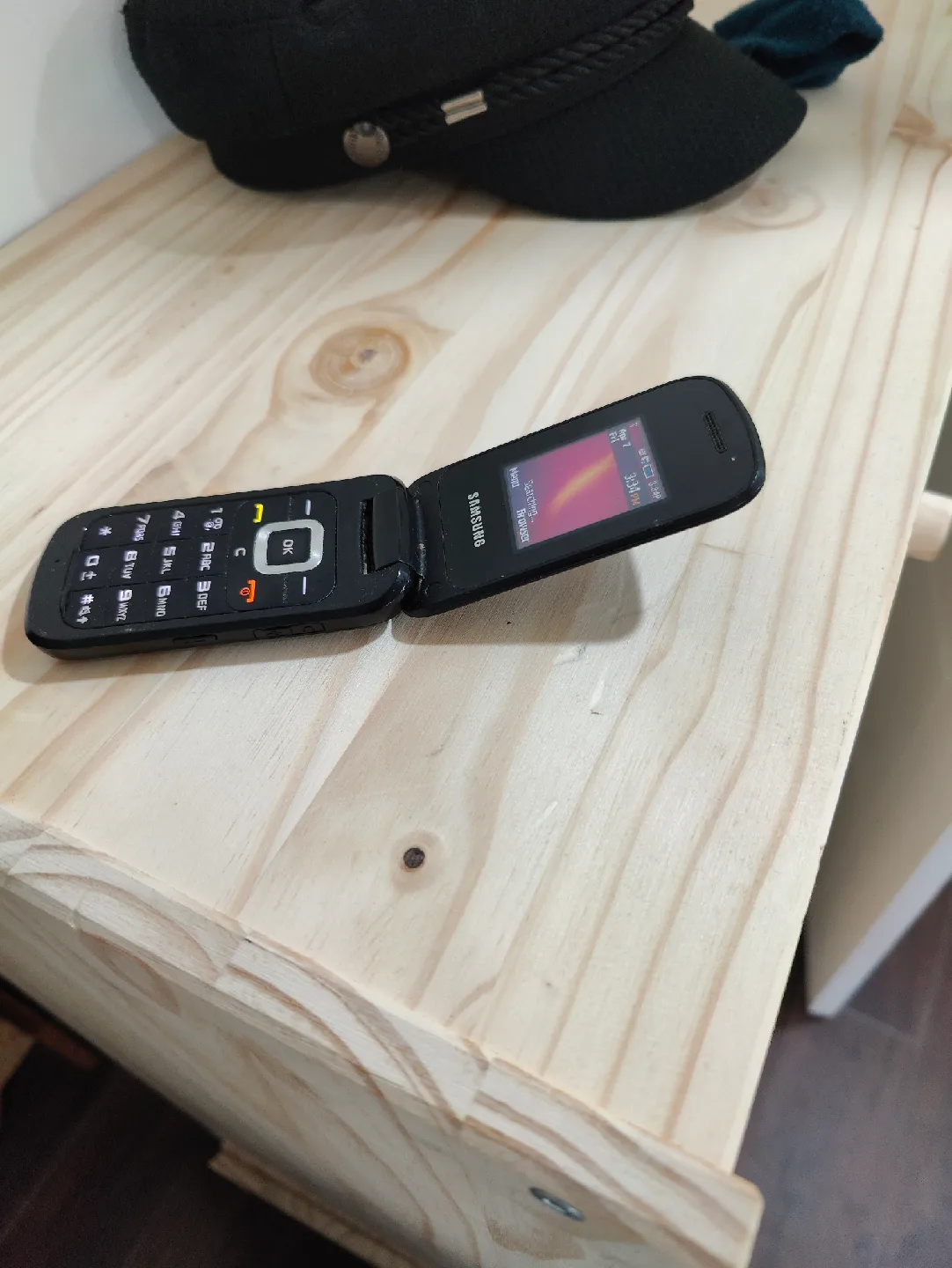 Samsung senior Flip Phone image indicator(4)