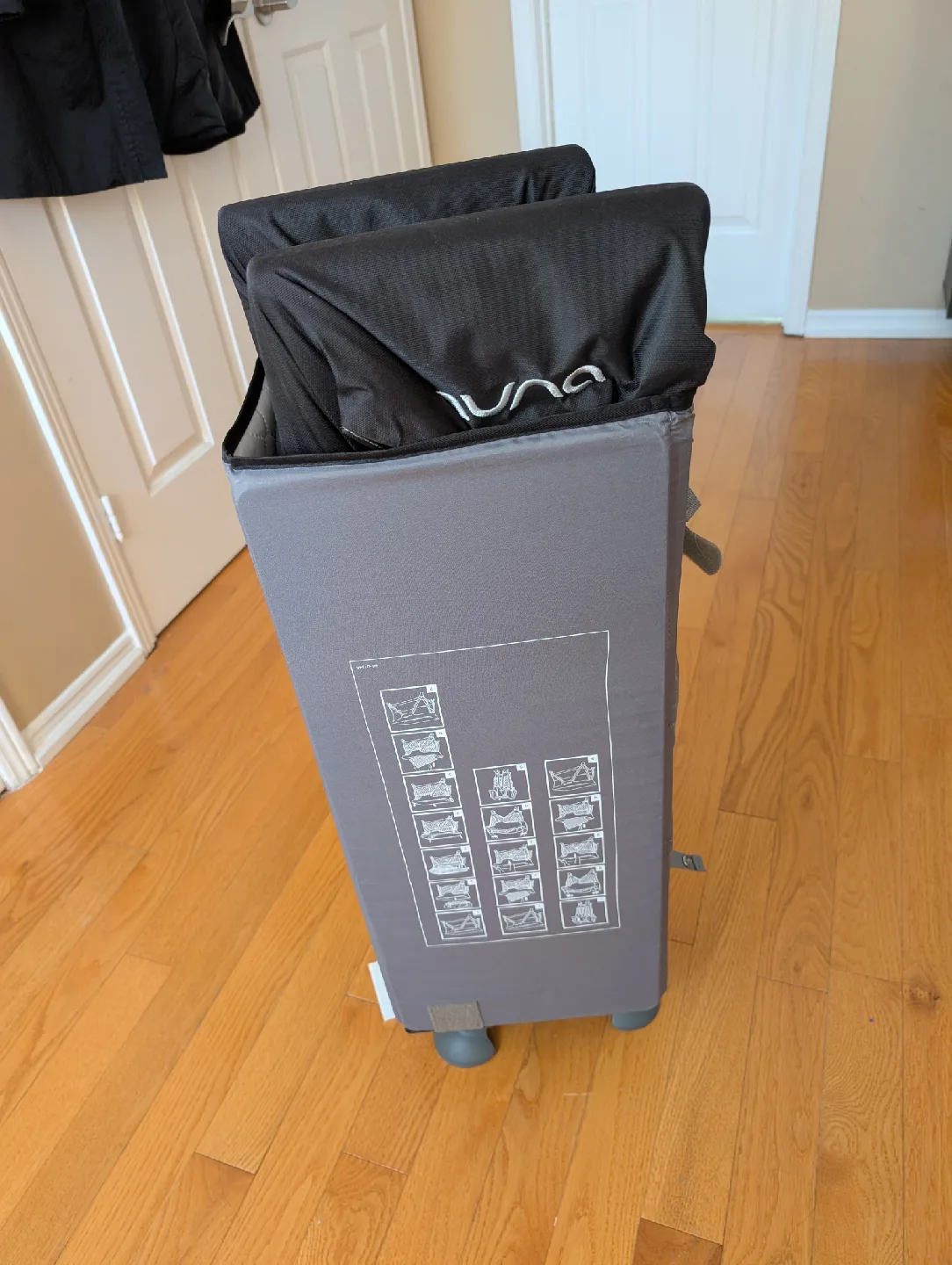 Nuna Sena Playard / Travel crib - Black 🧡 image indicator(5)