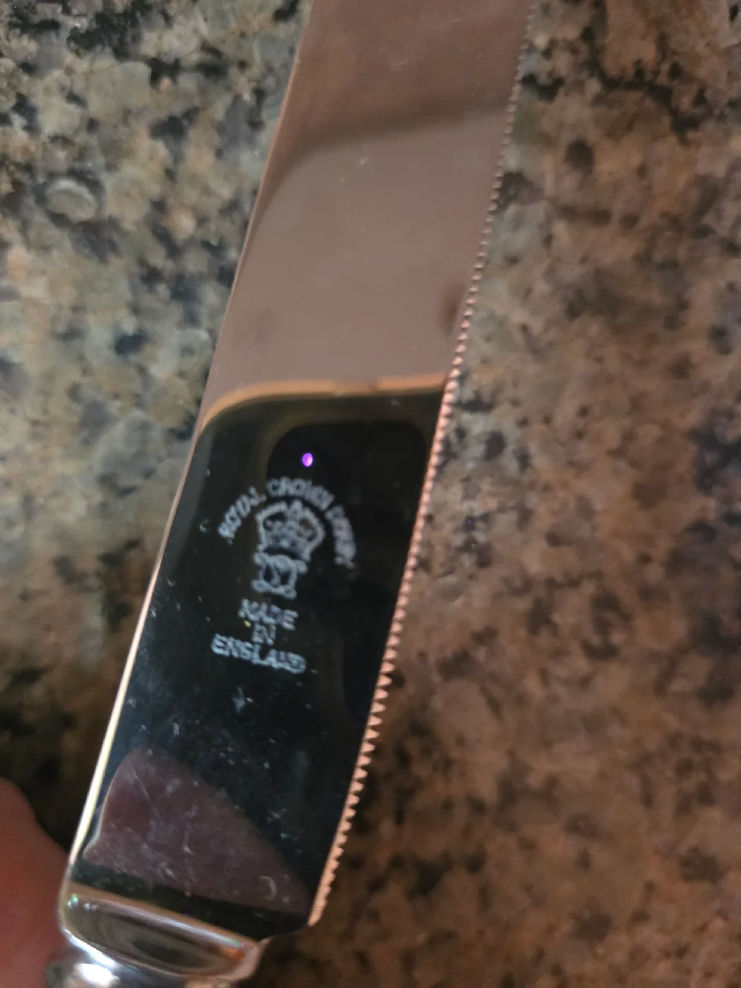 Royal Crown Derby Bread Knife with Box image indicator(5)