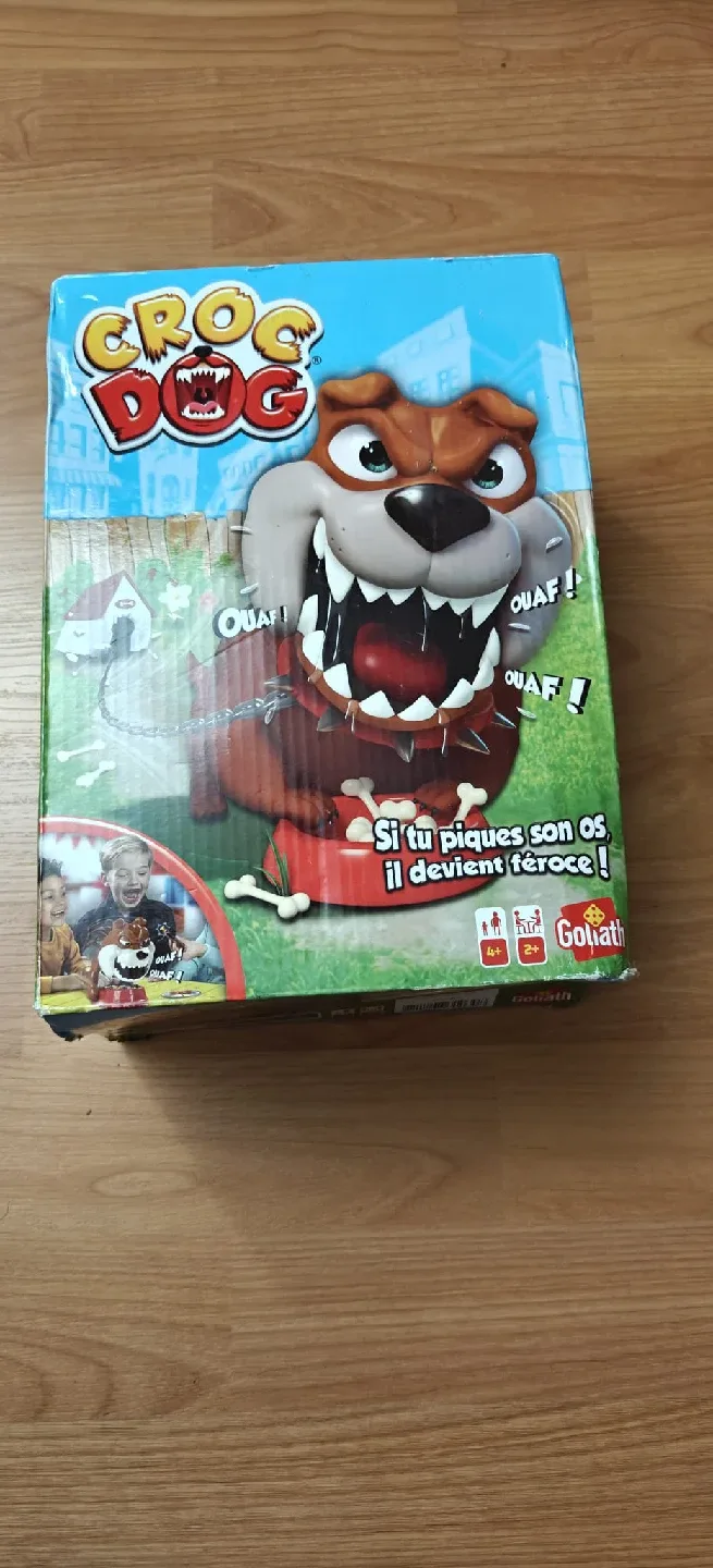 Croc Dog Game by Goliath image indicator(2)