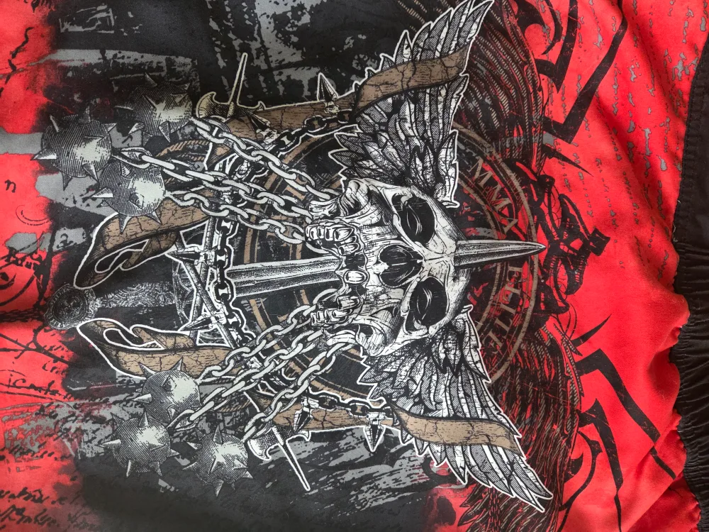 Red & Black Graphic Board Shorts, Size 32 image indicator(6)