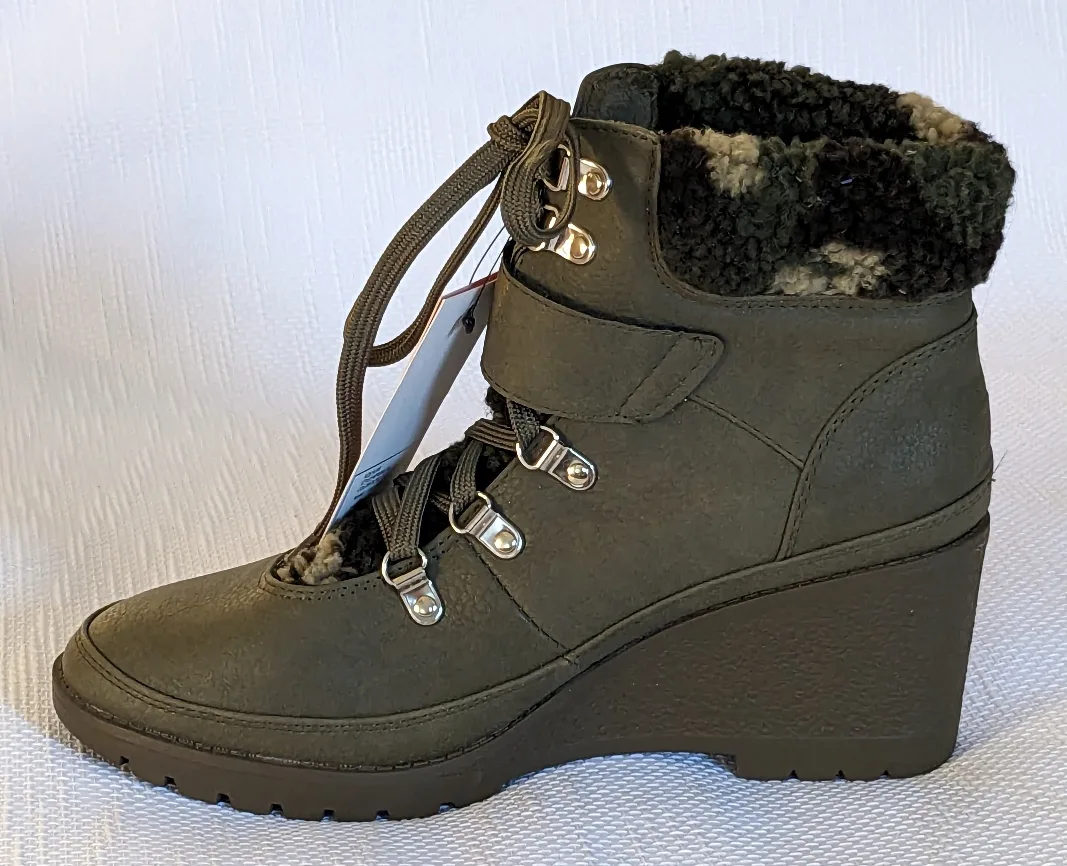 Juicy Couture Ankle Boots image indicator(7)