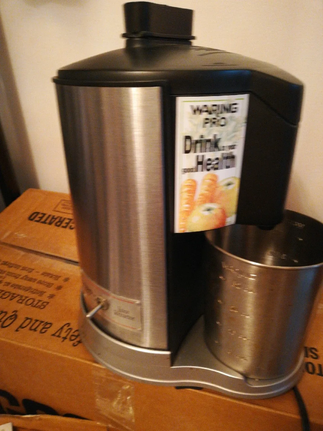 Waring Pro Drink to Your Health Juicer