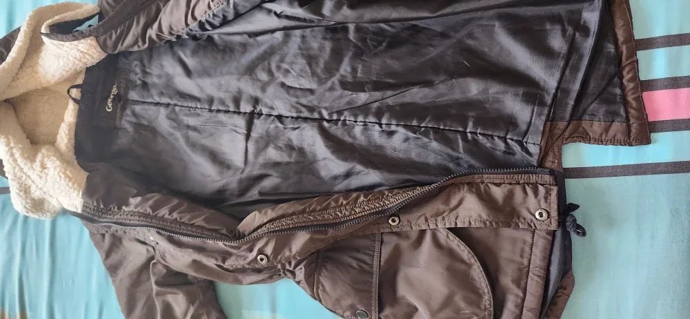 green Winter Jacket Medium image indicator(2)